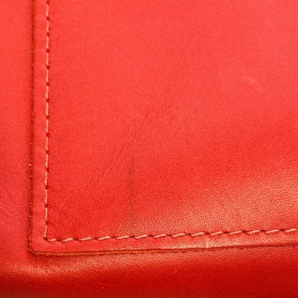 Portland Leather Goods Medium Crossbody Tote - Picture 4 of 9